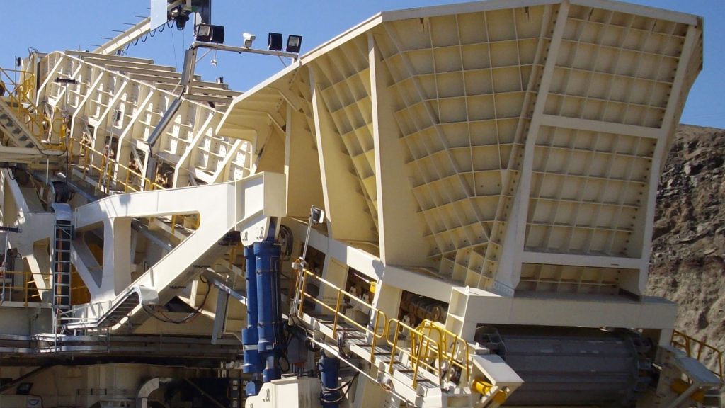 Apron Feeder